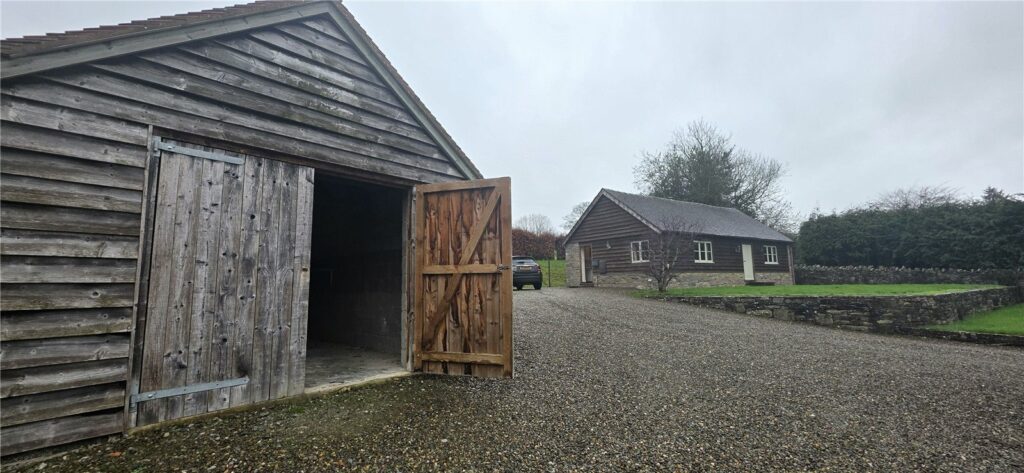 Oak View Barn, Hopton Castle - Picture No. 21