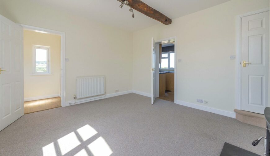 2 Parton Wood, Winnington - Picture No. 06