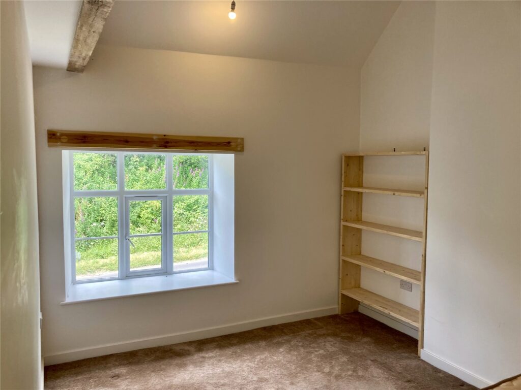 18 Hungerford - Picture No. 28