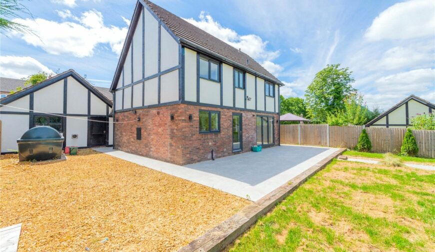 2 Malt Fallows, Crew Green - 14