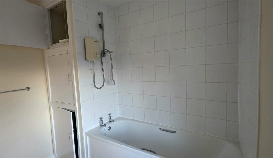 Yew Tree Cottage, Morville - Picture No. 19