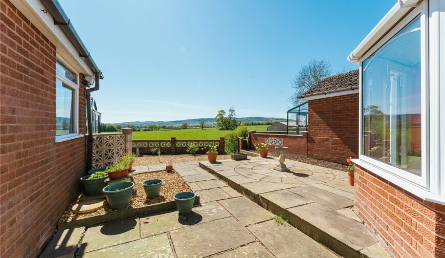 9 Beaconsfield Park - Picture No. 20