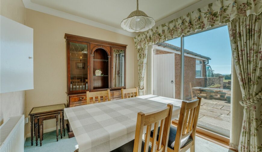 9 Beaconsfield Park - Picture No. 9