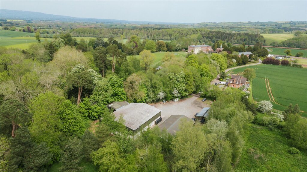 Parsonage Farm, Kyre - Picture No. 22