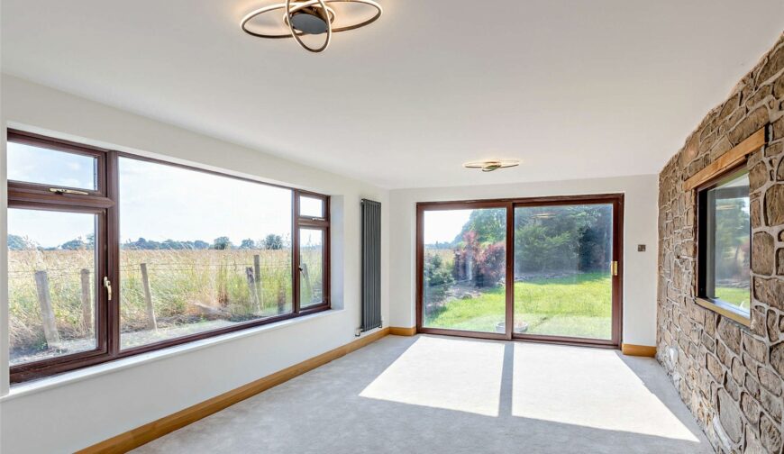 The Gate House, Bings Heath - Garden Room