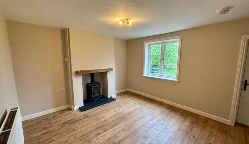 2 Callingwood Cottages - Picture No. 16