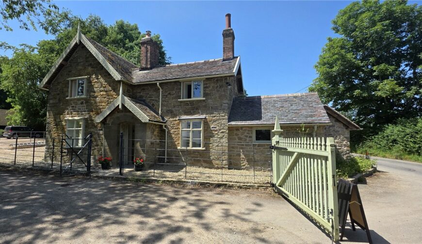Wenlock Lodge - Picture No. 08
