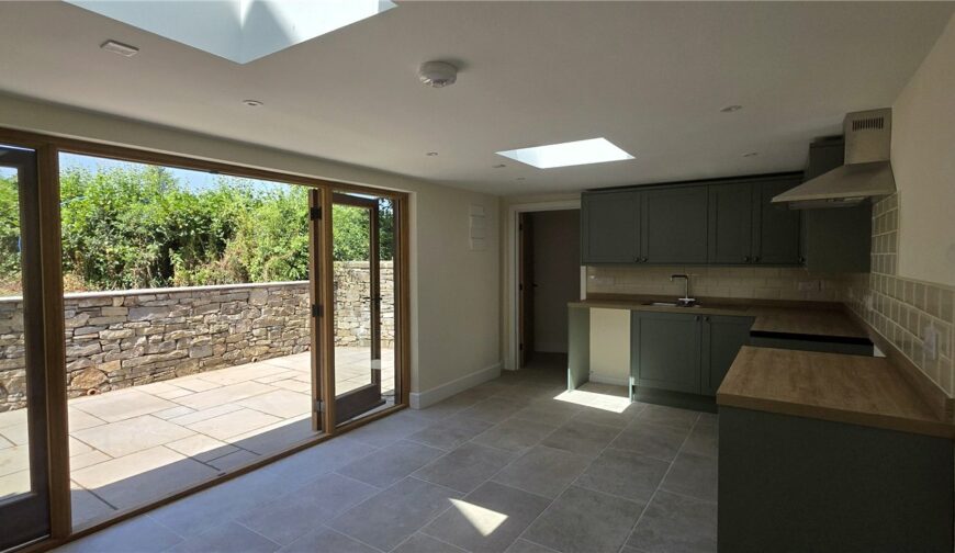 Wenlock Lodge - Picture No. 11