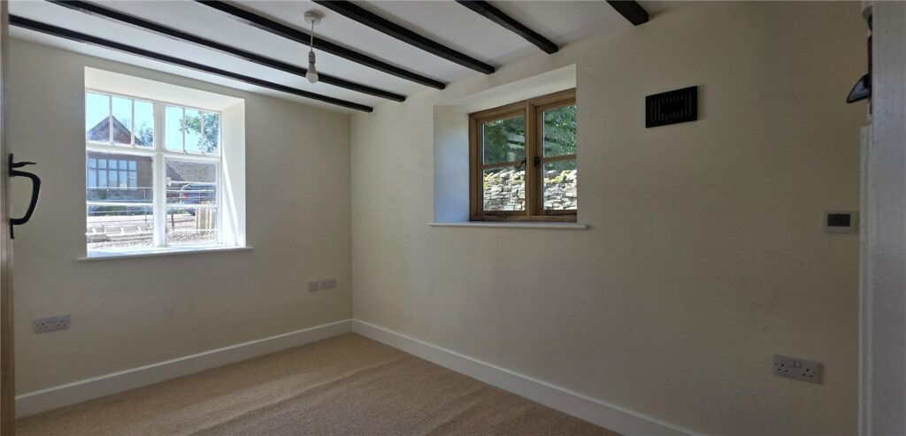 Wenlock Lodge - Picture No. 20
