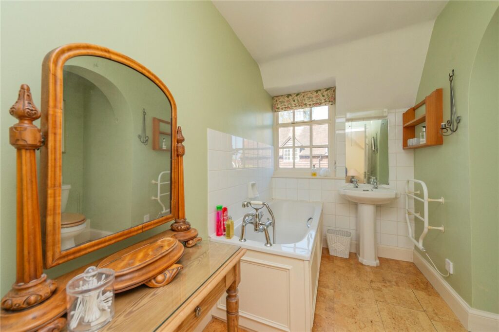 Rosecroft, Orleton - 16