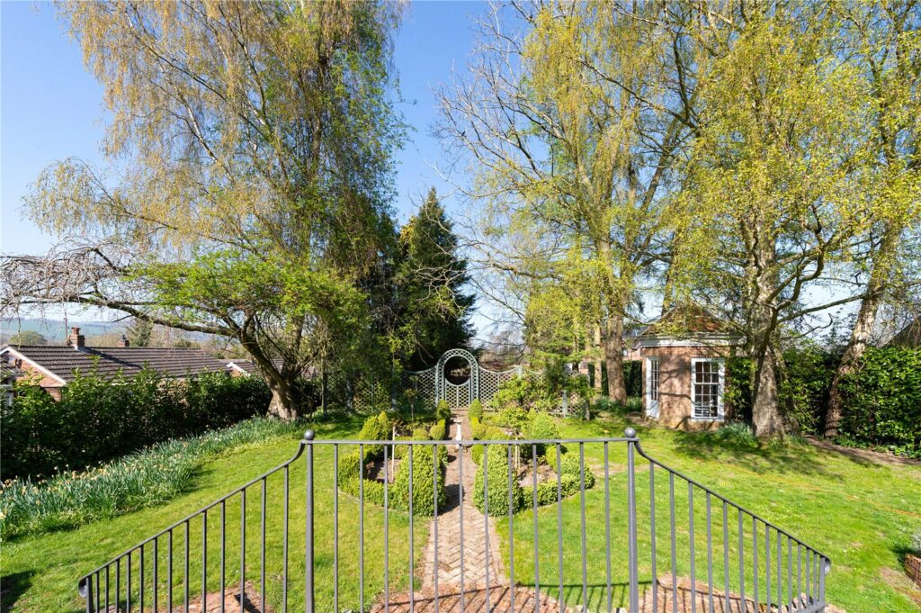 Rosecroft, Orleton - 28