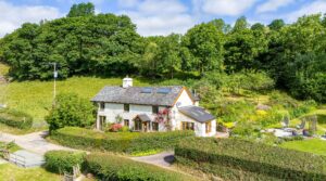 Location, endorsed by Houseman and AONB