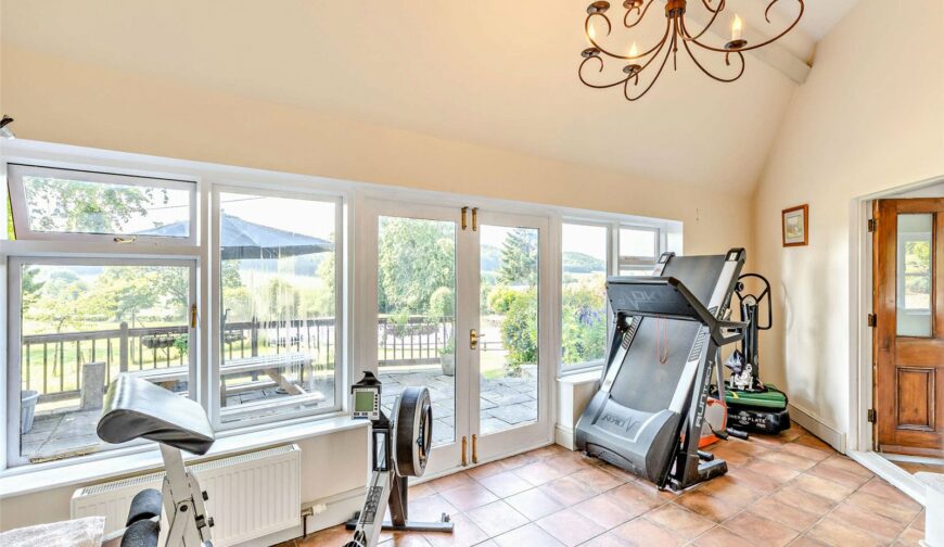Pheasantry, Easthope - 6