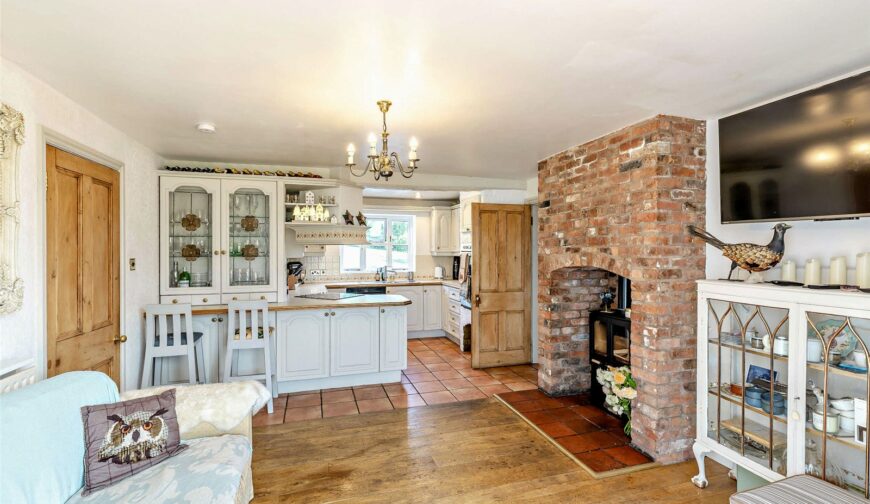 Pheasantry, Easthope - 9