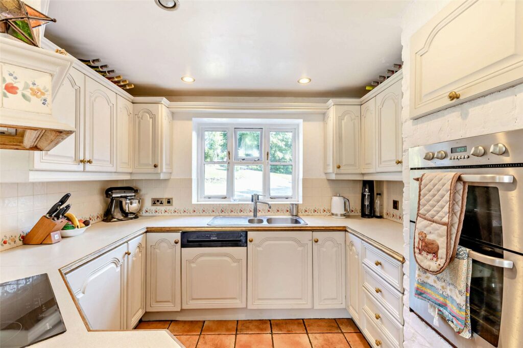 Pheasantry, Easthope - 10