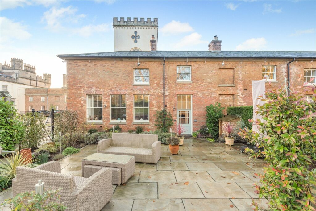 1 Apley Park Mews, Apley Park - Apley Park Mews