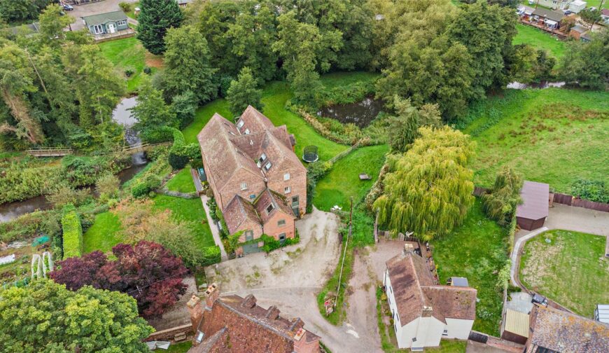 Millers Lodge, Rindleford Mill, Rindleford - 22