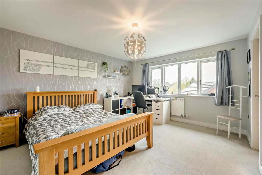 1 Minton Court - 16