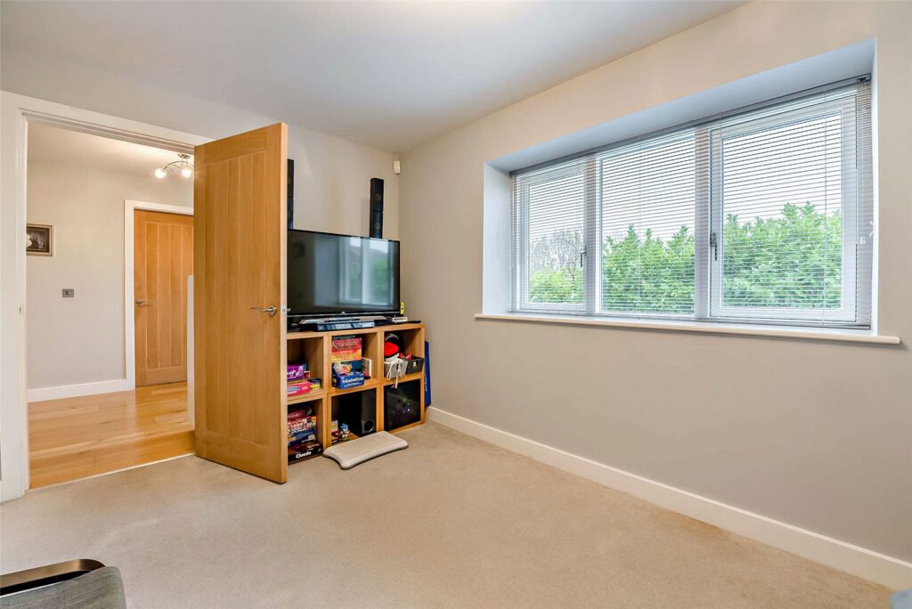 1 Minton Court - 13