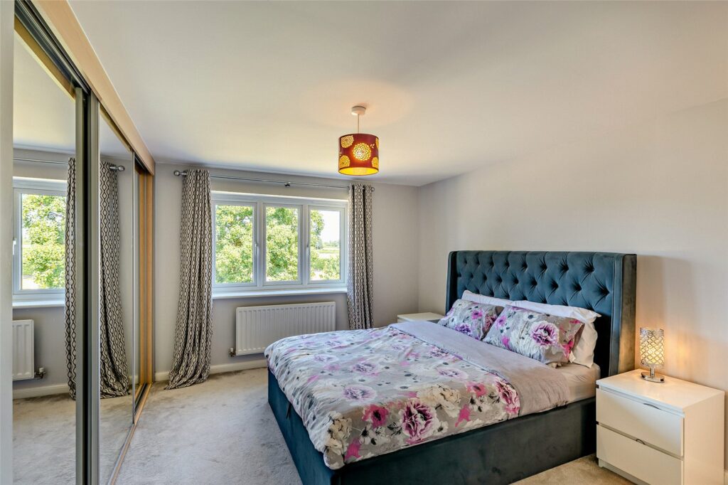 3 Delune Crescent - 7