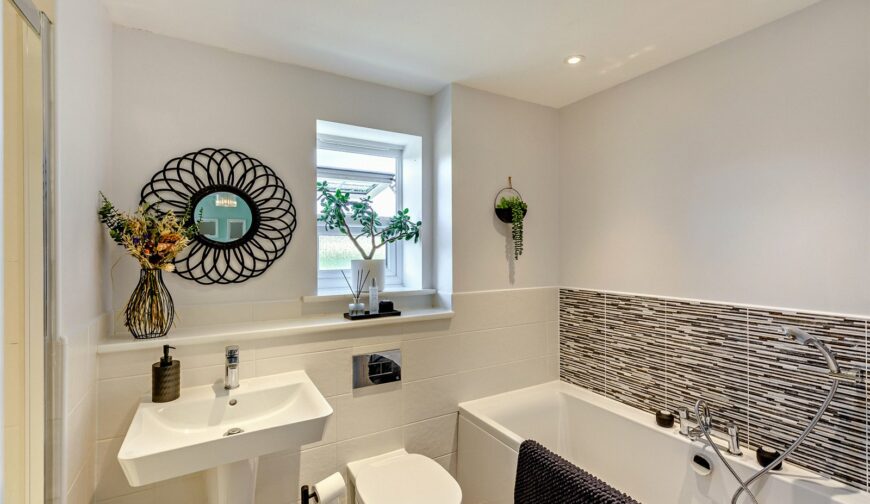 3 Delune Crescent - 12