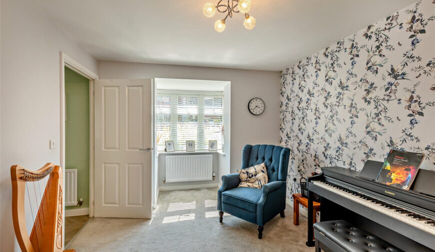 3 Delune Crescent - 6