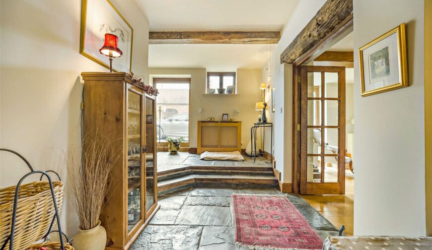 The Long Barn, Longden - 9