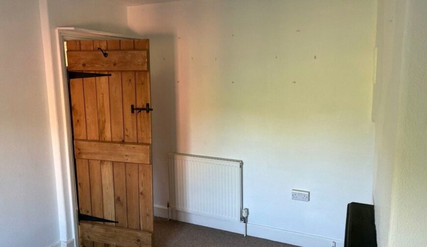 12 Rorrington - Picture No. 02
