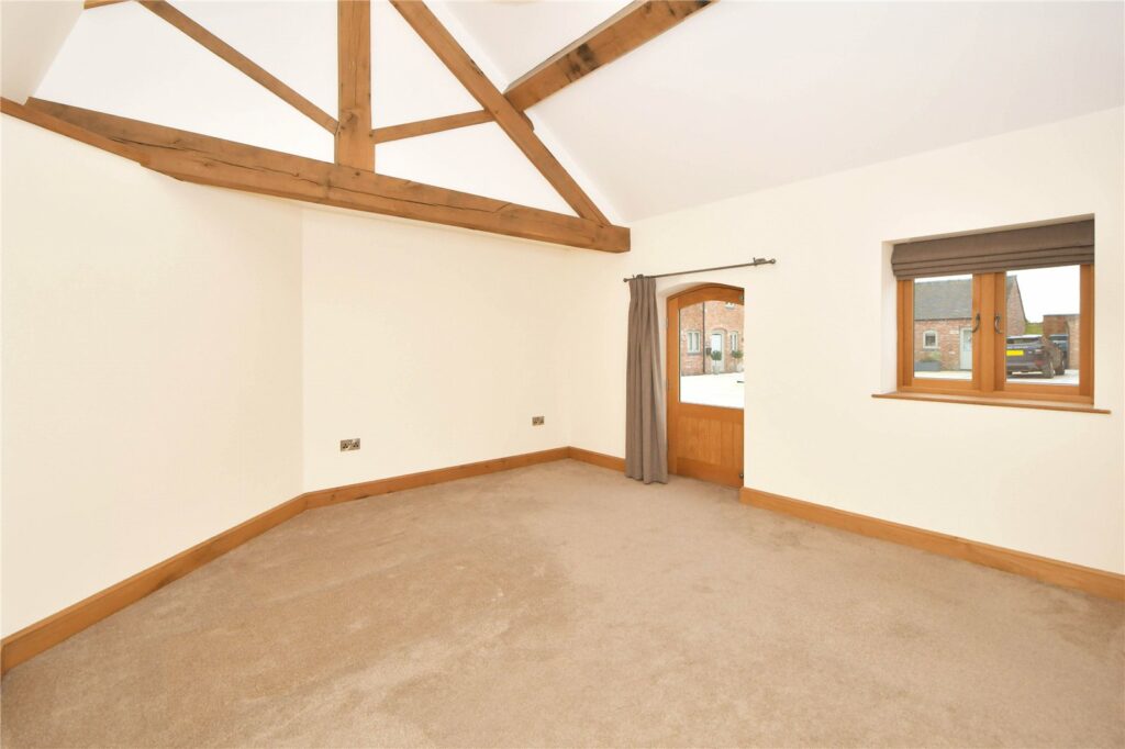 The Rickyard, Walton Farm, Walton - Picture No. 01