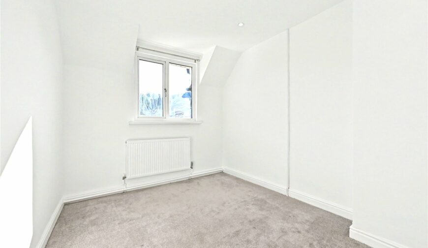 3 Council House, Croxton - Picture No. 07