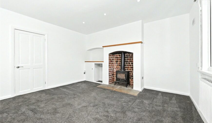3 Council House, Croxton - Picture No. 15