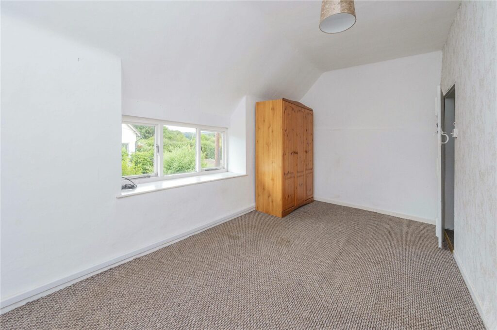 36 Broadstone - Picture No. 20