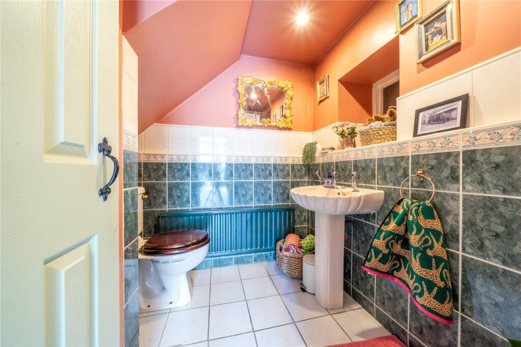 Manor Farm Cottage, Abdon - Picture No. 16