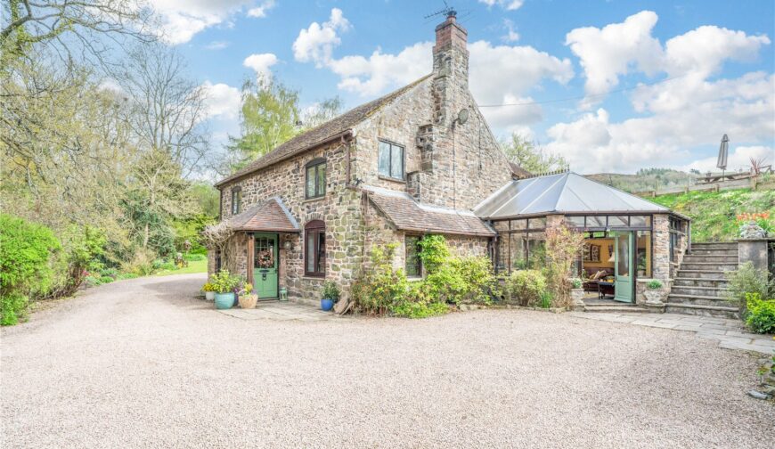 Manor Farm Cottage, Abdon - Picture No. 1