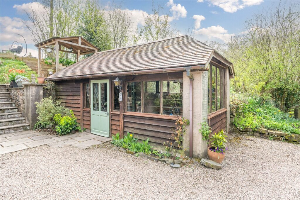 Manor Farm Cottage, Abdon - Picture No. 4