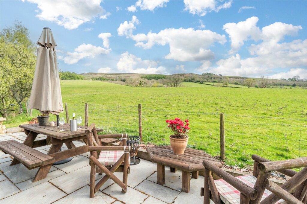 Manor Farm Cottage, Abdon - Picture No. 31