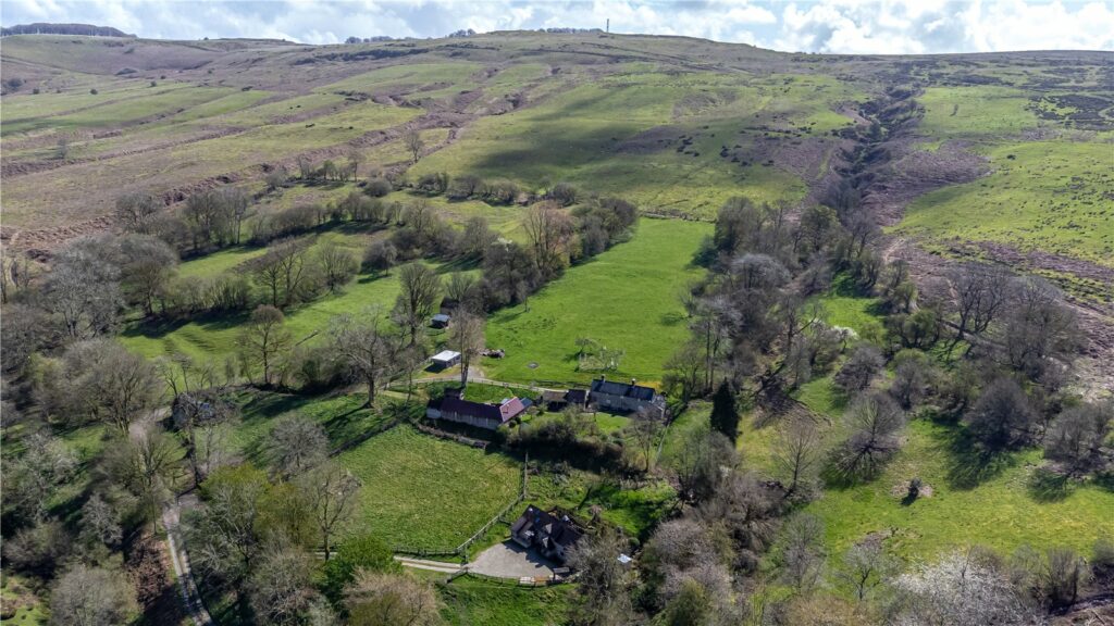 Rose Cottage, Cockshutford - Picture No. 22