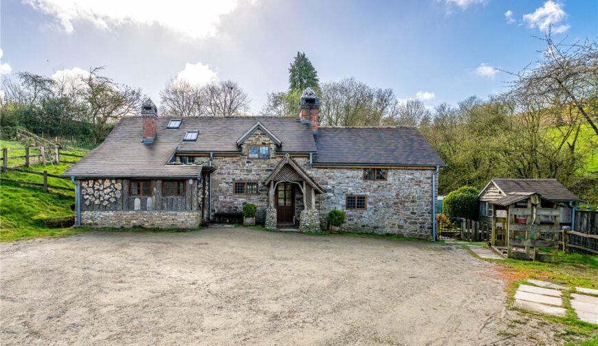 Rose Cottage, Cockshutford - Picture No. 2