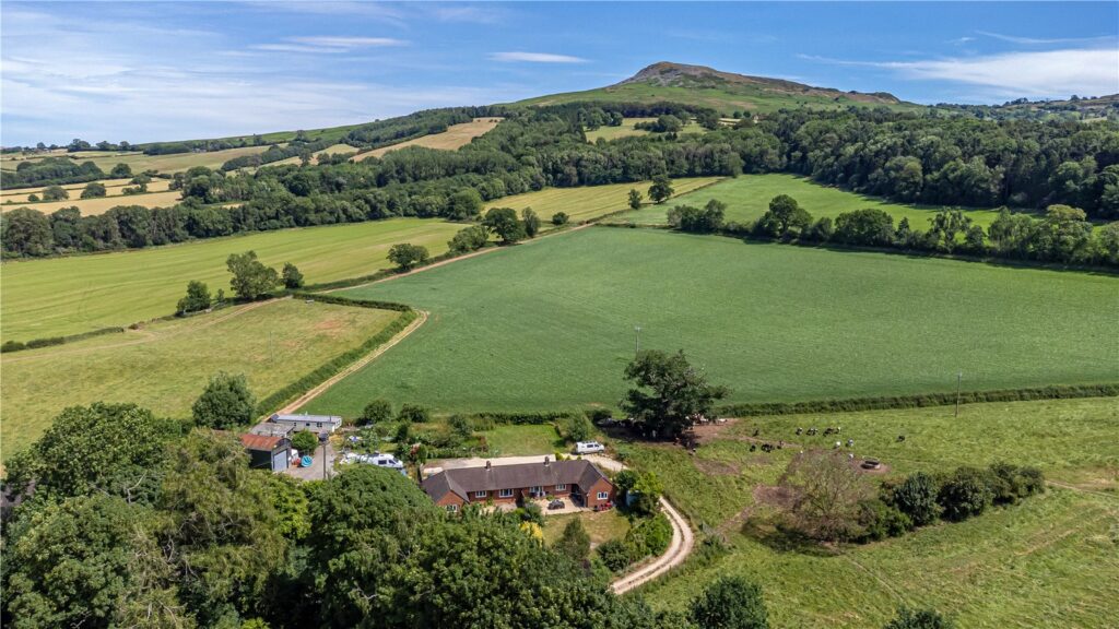 1 Orchard Bungalows, Bitterley - 1