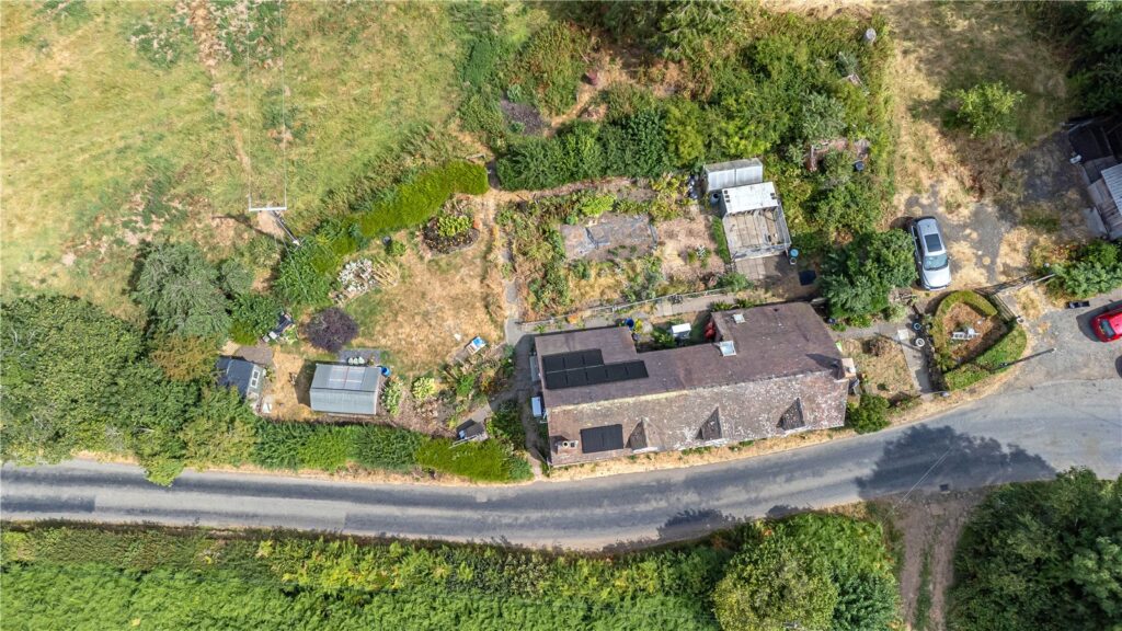 1 Bitterley Court Lodge, Bitterley - 10