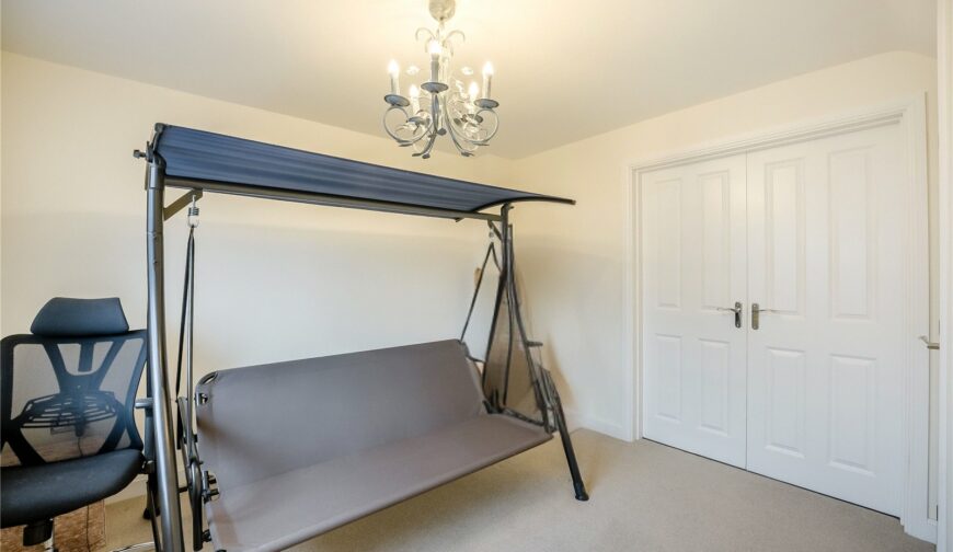 23 Wrekin Dove Close - 5