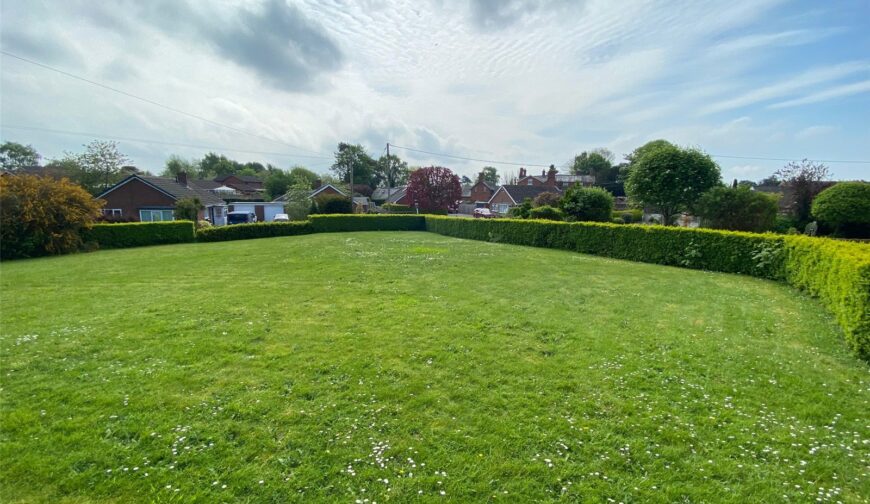 The Laurels, Church Road - 23