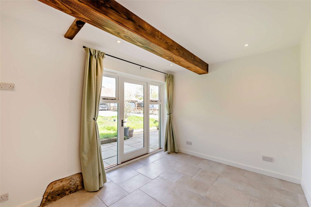 Barn Owl, Ensdon - Bedroom