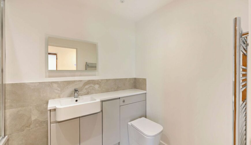 Barn Owl, Ensdon - Bathroom