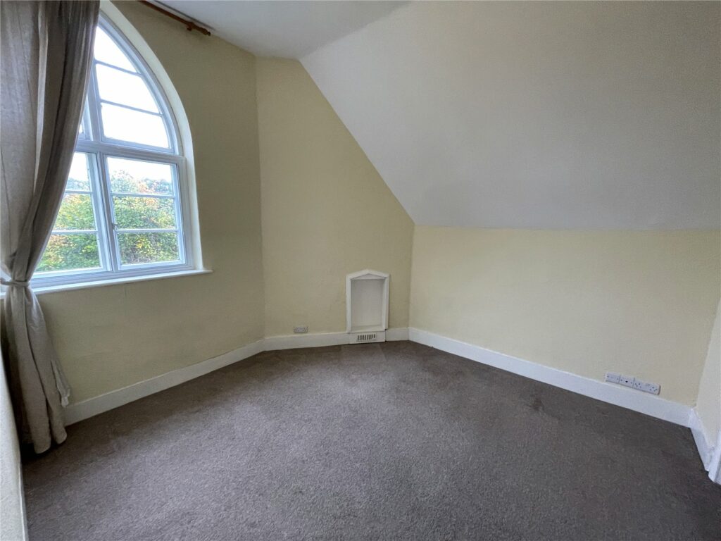 The Presbytery, Plowden - Picture No. 25