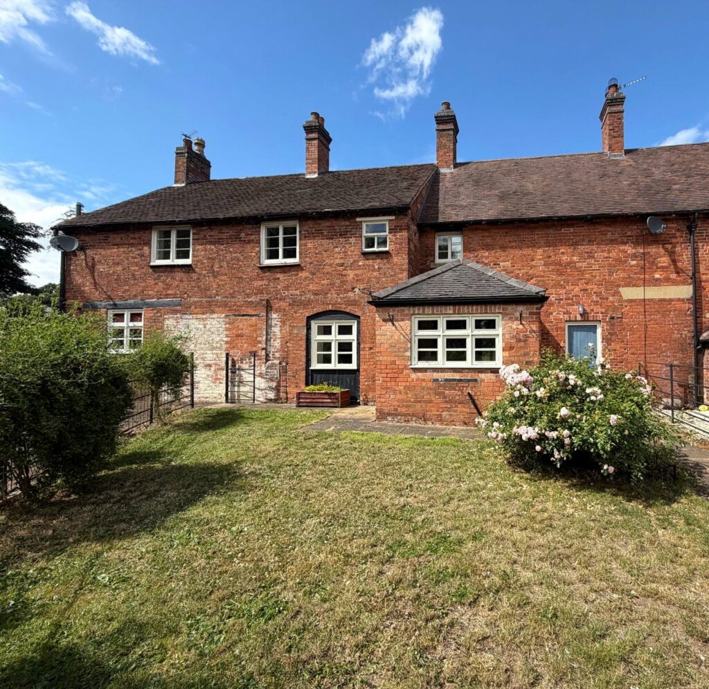 41 Weston Bank - Picture No. 25
