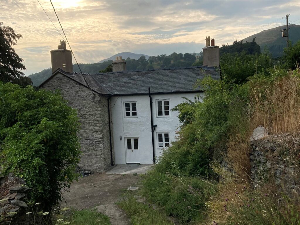 Llandynan House, Llandynan - Picture No. 02