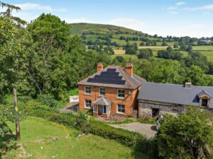 Period family home – open canvas