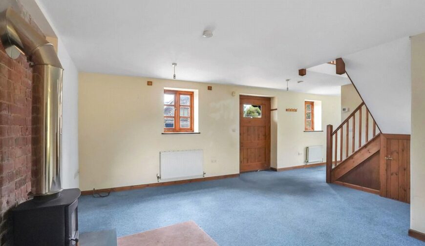 Llwyngwrgan Stables, Llanafanfawr - 3