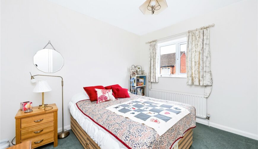 5 St. Marys Mews - Picture No. 33